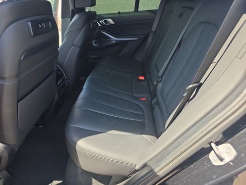 Used 2021 BMW X5 M50i w/ Executive Package AWD/4WD image 17