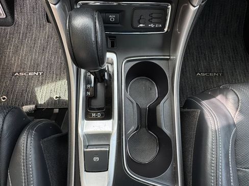 Used 2019 Subaru Ascent Limited AWD/4WD image 27