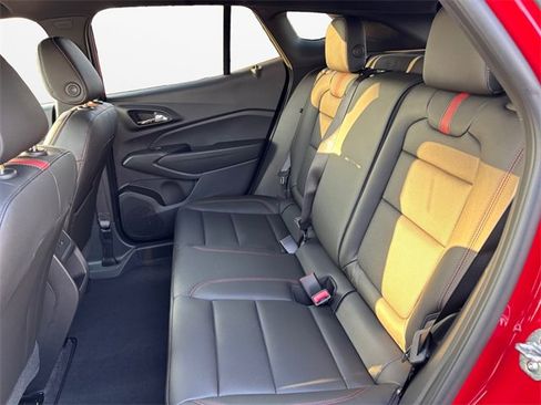 New 2026 Chevrolet Trax RS w/ Sunroof Package image 13