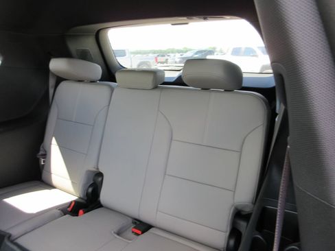 New 2026 GMC Acadia Elevation w/ Super Cruise Package AWD/4WD image 13