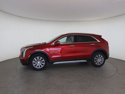 Used 2021 Cadillac XT4 Premium Luxury w/ Cold Weather Package AWD/4WD image 6