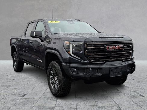 Used 2025 GMC Sierra 1500 AT4X image 2