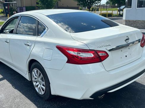 Used 2017 Nissan Altima 2.5 S w/ Power Driver Seat Package FWD image 7