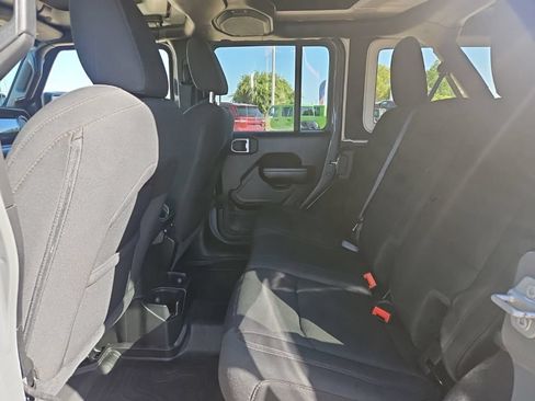 Used 2021 Jeep Wrangler Unlimited Sport AWD/4WD image 24