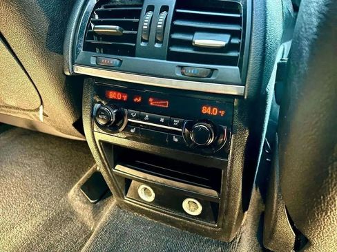 Used 2017 BMW X5 xDrive50i w/ Executive Package image 29