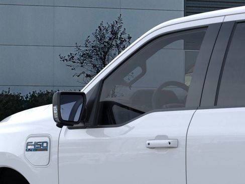 New 2025 Ford F150 Lightning Flash image 20