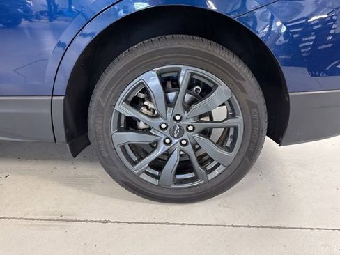 Used 2023 Chevrolet Equinox RS AWD/4WD image 42