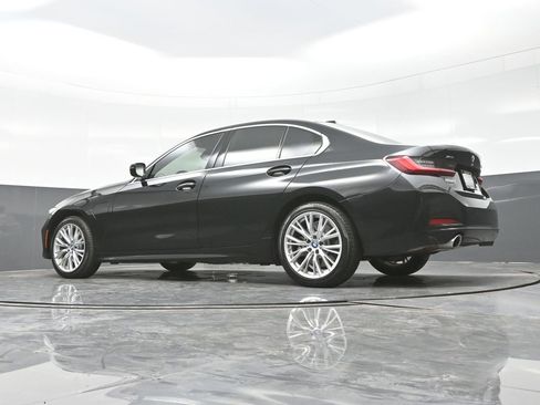 Used 2024 BMW 330e xDrive image 28