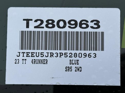 Used 2023 Toyota 4Runner SR5 image 15