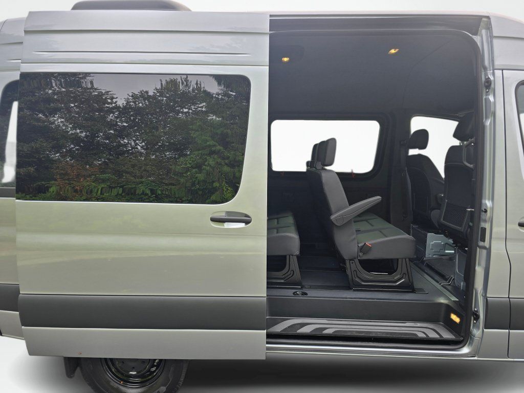 New 2026 Mercedes-Benz Sprinter 2500 image 21