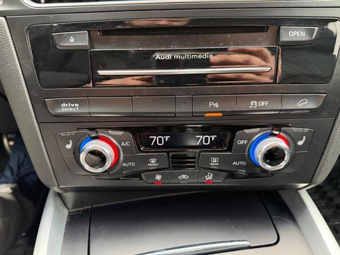 Used 2015 Audi SQ5 Prestige image 40