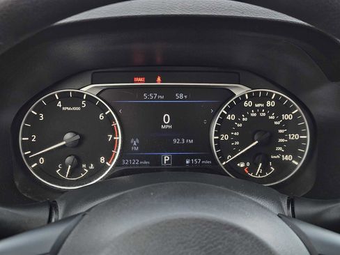 Used 2023 Nissan Altima 2.5 SV image 16