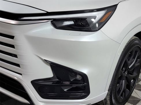 Used 2025 Lexus TX 350 AWD image 14