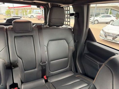 Used 2024 Ford Bronco Badlands AWD/4WD image 21
