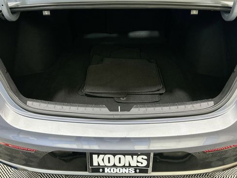 Used 2022 Kia K5 LXS image 32