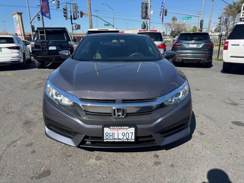 Used 2018 Honda Civic LX-P image 3