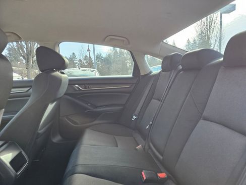Used 2018 Honda Accord LX image 18