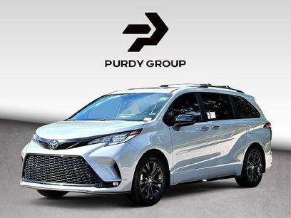 New 2026 Toyota Sienna XSE