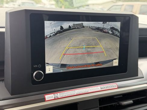 Used 2026 Toyota Tacoma SR5 image 13