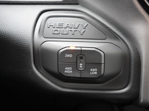 New 2026 RAM 2500 Big Horn AWD/4WD image 31