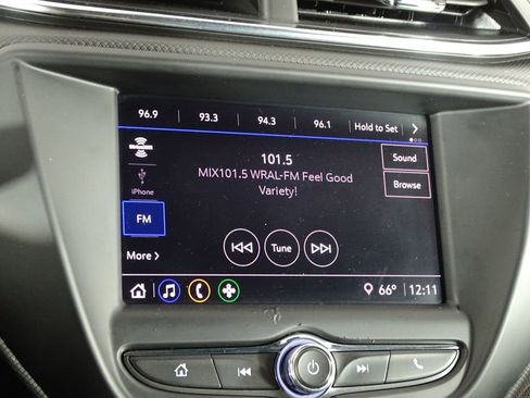 Used 2022 Chevrolet TrailBlazer RS image 33