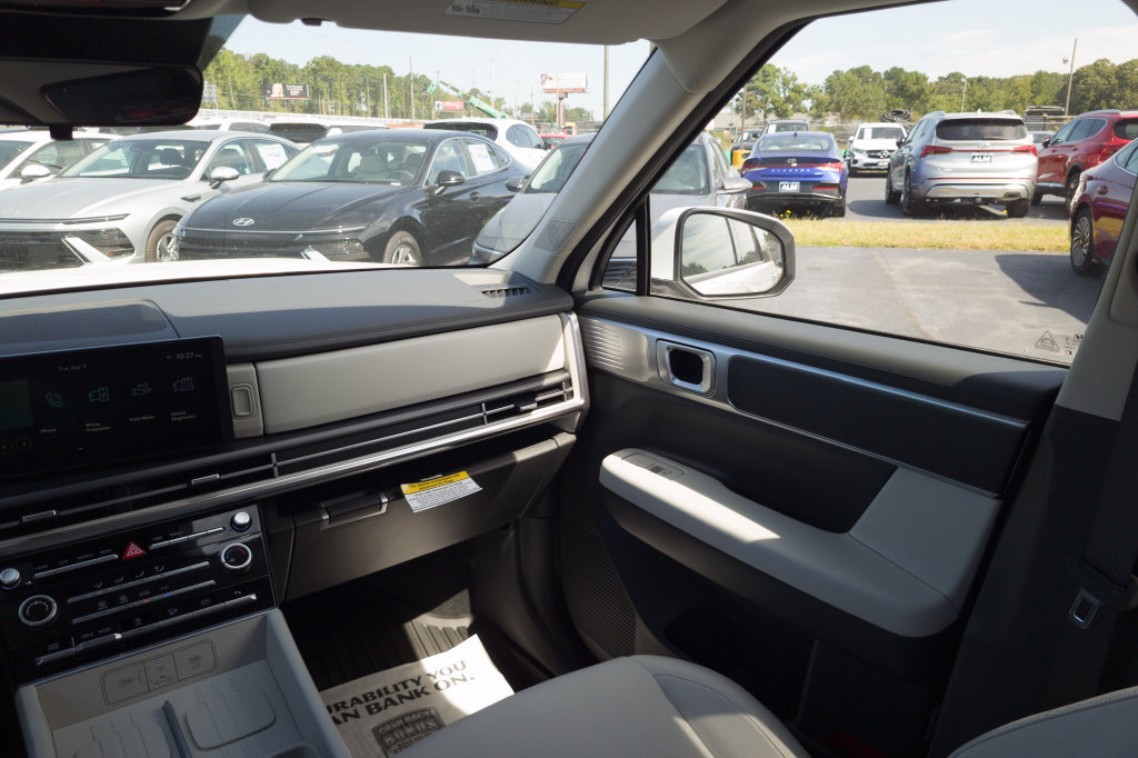 New 2027 Hyundai Santa Fe SE FWD image 17