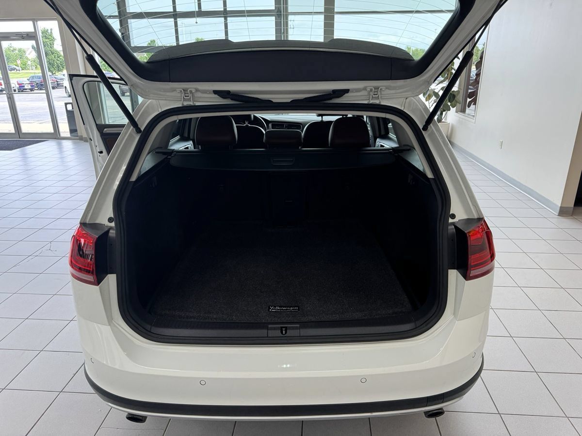 Used 2017 Volkswagen Golf Alltrack SE AWD/4WD image 53