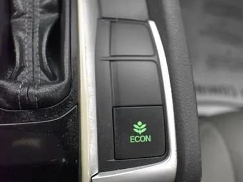 Used 2020 Honda Civic EX image 34