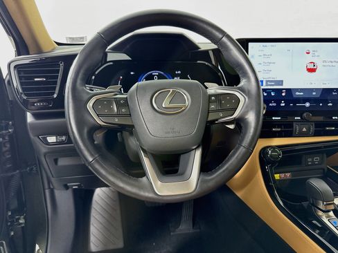 Used 2024 Lexus NX 350h AWD w/ Vision Package image 12