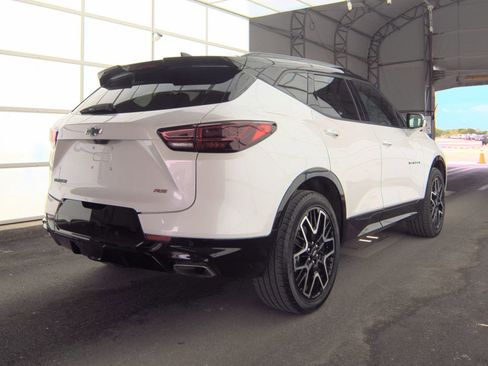 Used 2025 Chevrolet Blazer RS FWD image 6