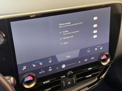 Used 2025 Lexus NX 250 FWD w/ Cold Area Package image 9