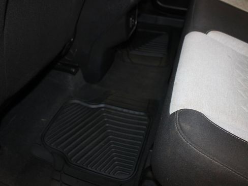 Used 2023 Chevrolet Equinox LT AWD/4WD image 21