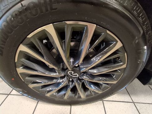 New 2026 INFINITI QX80 Autograph w/ Autograph Exterior Package AWD/4WD image 32