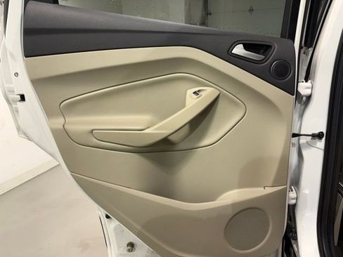 Used 2017 Ford Escape Titanium w/ Equipment Group 301A image 21