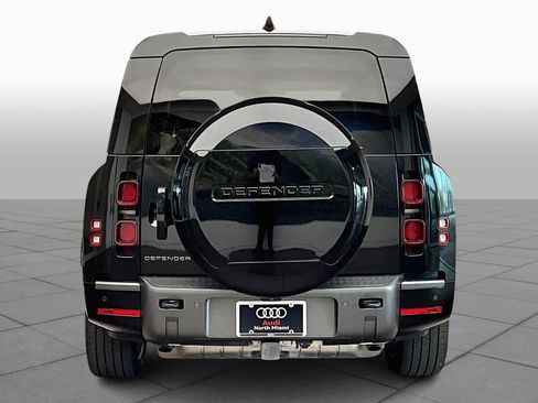 Used 2024 Land Rover Defender 130 Outbound image 4