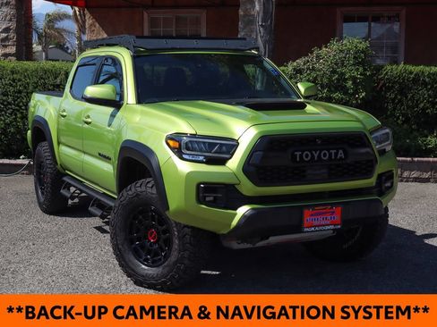 Used 2022 Toyota Tacoma TRD Pro AWD/4WD image 2