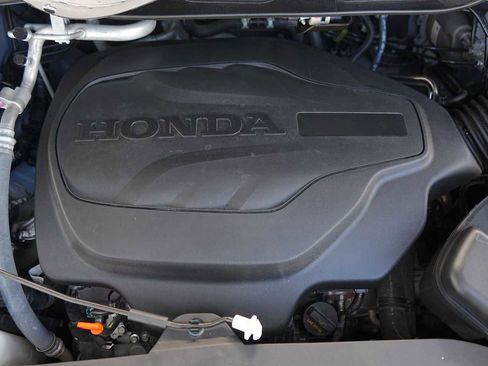 Used 2023 Honda Odyssey Sport image 9