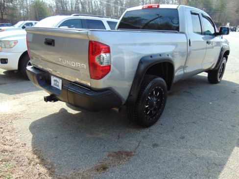 Used 2014 Toyota Tundra SR image 3