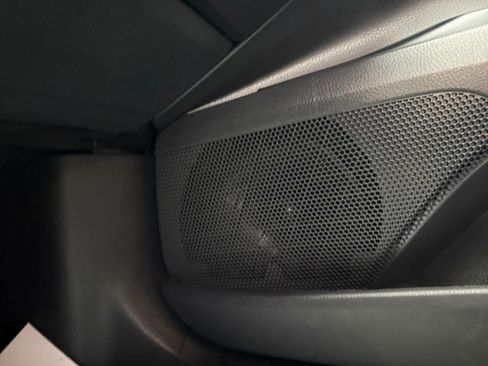Used 2020 Toyota Camry LE w/ Carpet Mat Package FWD image 25