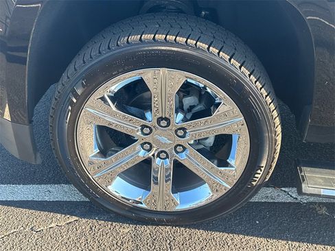 Used 2019 Chevrolet Tahoe Premier image 12
