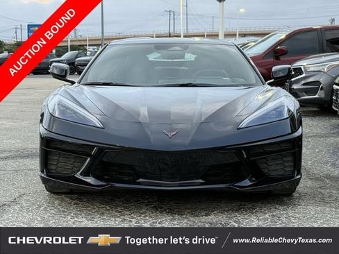 Used 2026 Chevrolet Corvette Stingray Coupe w/ 1LT RWD image 3