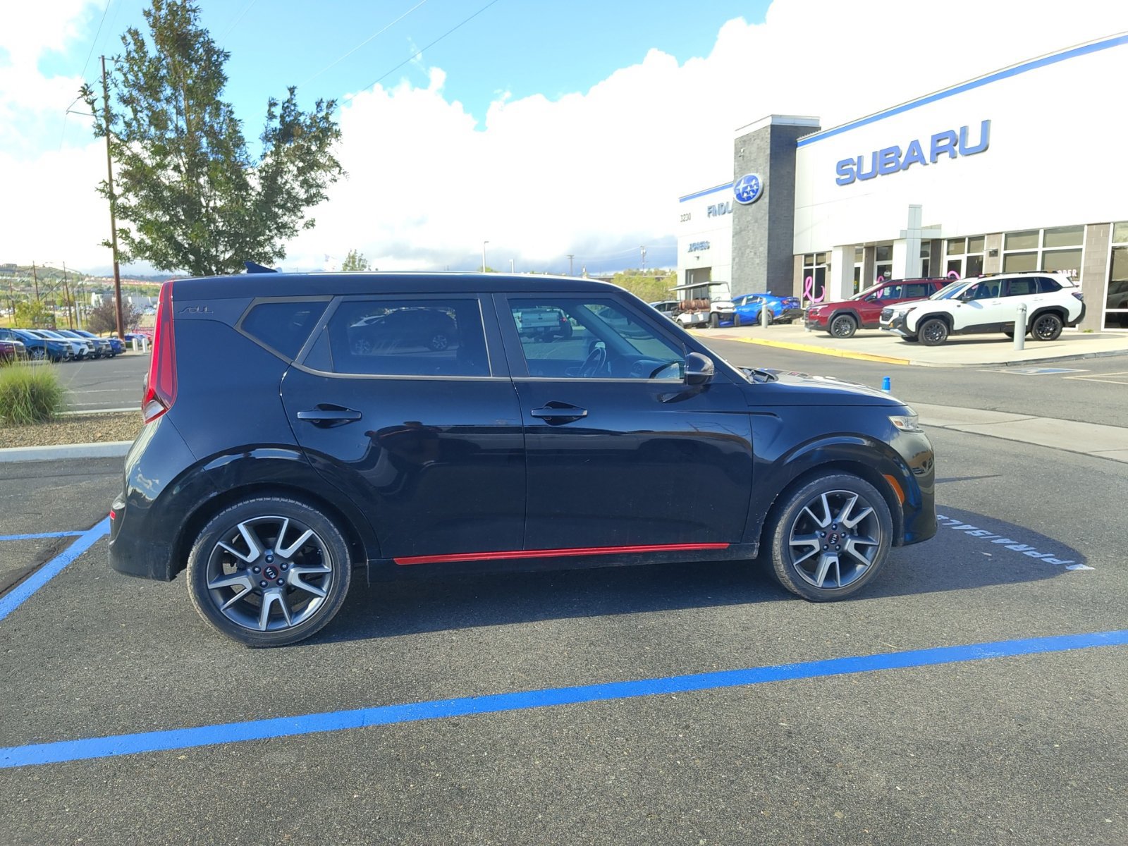 Used 2021 Kia Soul GT-Line FWD image 6
