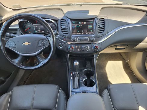Used 2015 Chevrolet Impala LTZ FWD image 29