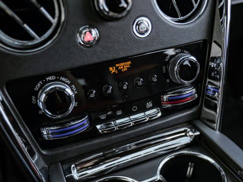 Used 2022 Rolls-Royce Cullinan image 53