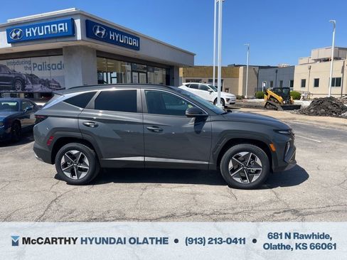 Used 2025 Hyundai Tucson SEL image 12