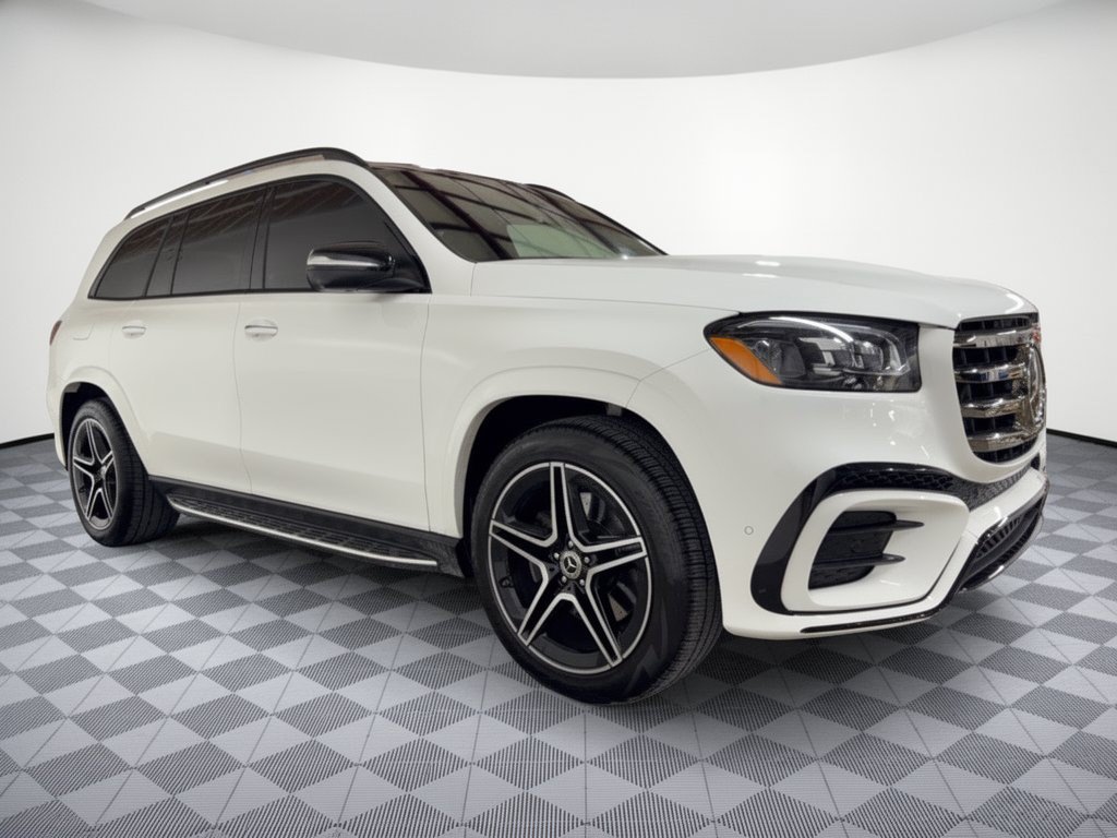 Used 2024 Mercedes-Benz GLS 450 4MATIC image 8