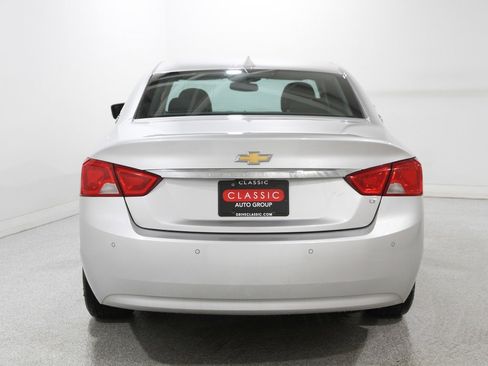 Used 2014 Chevrolet Impala LT w/ Convenience Package image 19