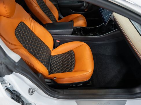 Used 2019 Tesla Model 3 Long Range image 43