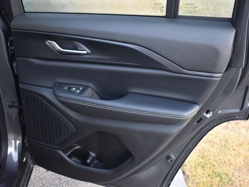 Used 2024 Jeep Grand Cherokee Laredo w/ Trailer Tow Package image 49