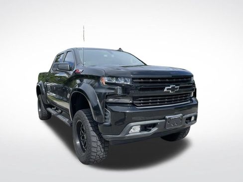 Used 2020 Chevrolet Silverado 1500 RST AWD/4WD image 2